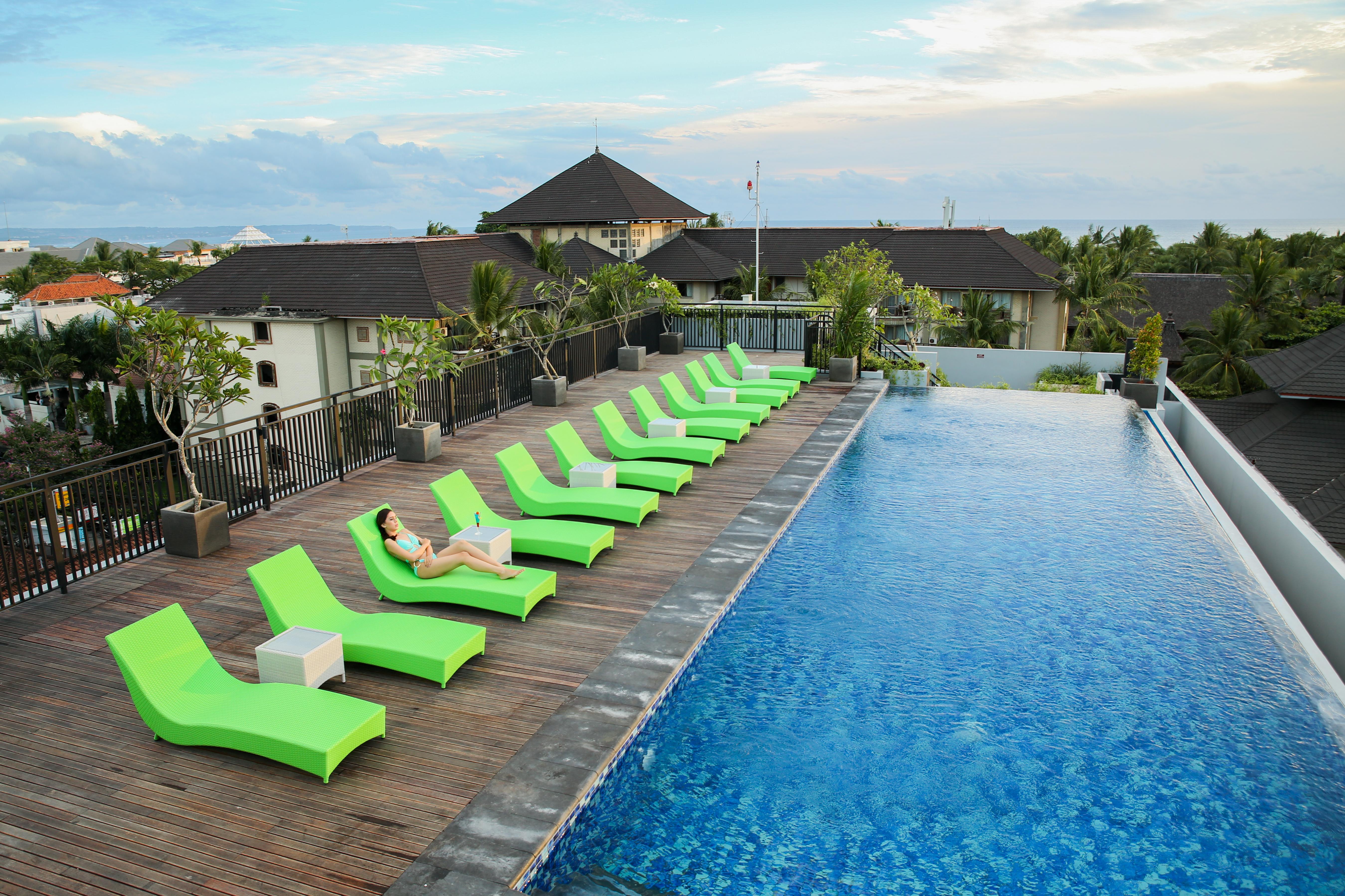 Zest Legian By Swiss-Belhotel International Esterno foto